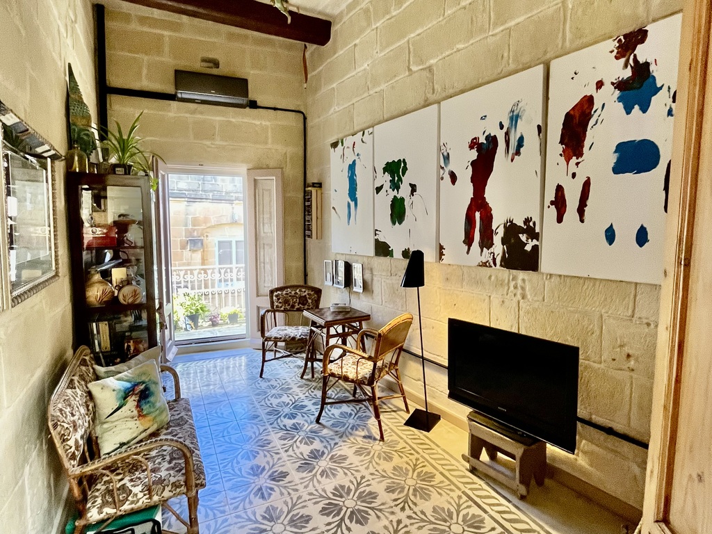 Victoria (Gozo) Furnished Town House's Image 3