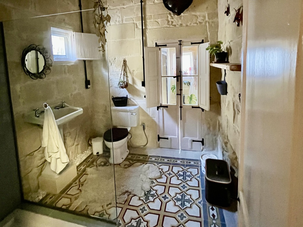 Victoria (Gozo) Furnished Town House's Image 9