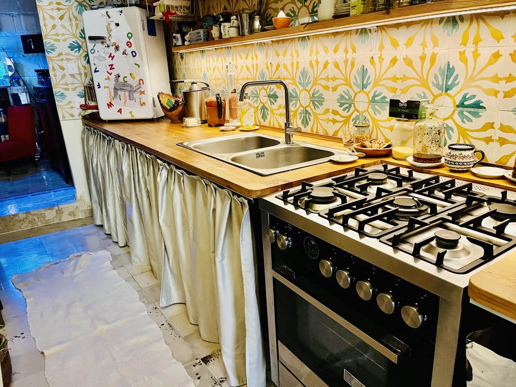 Victoria (Gozo) Furnished Town House's Image 5