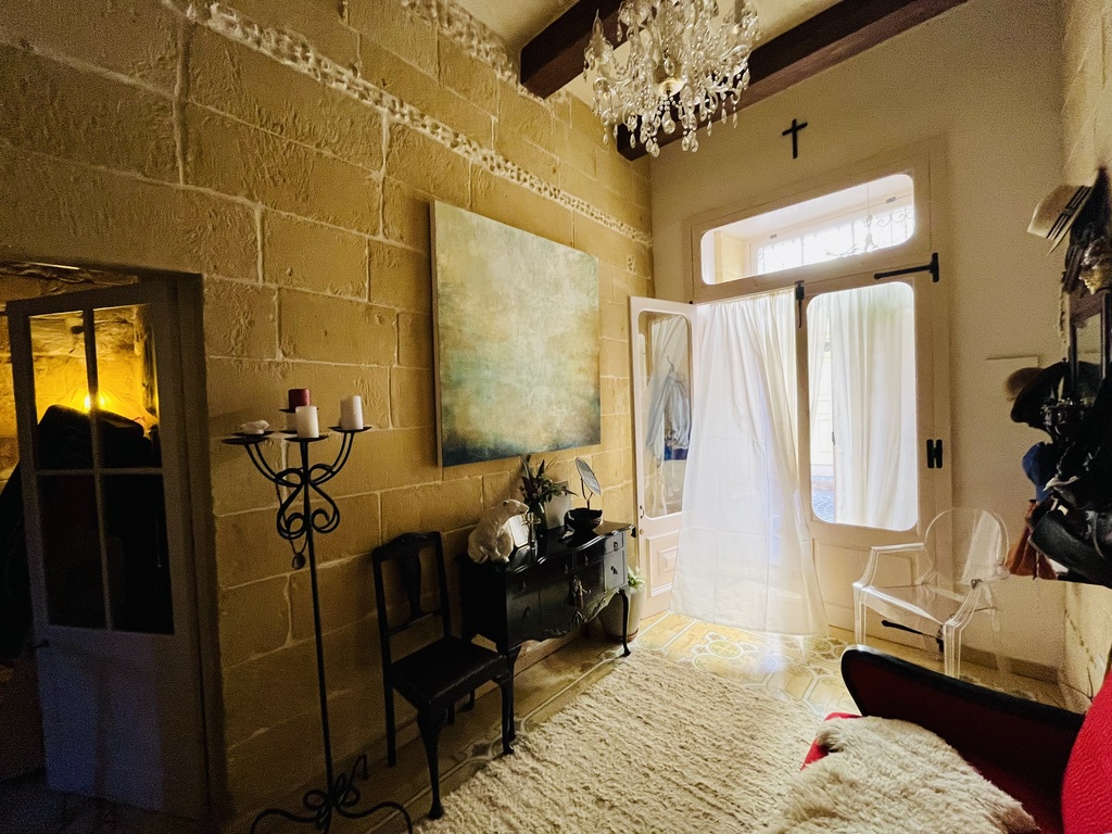 Gozo-traditional-house-for-sale-christies-malta
