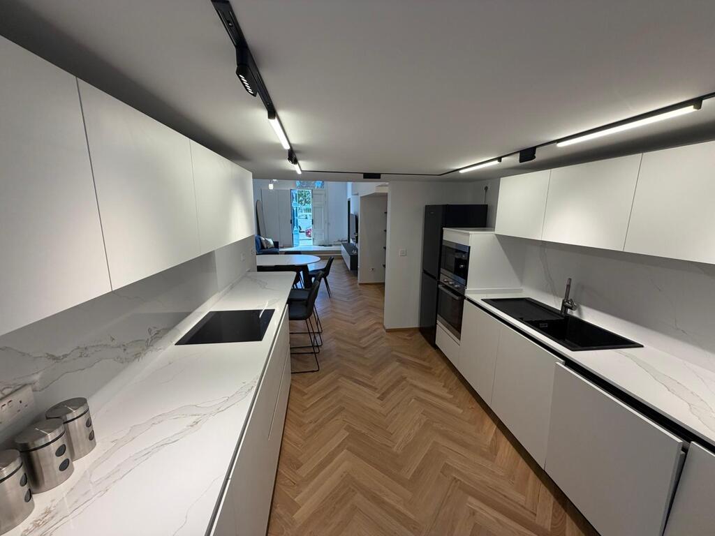 Floriana Furnished Maisonette's Image 5