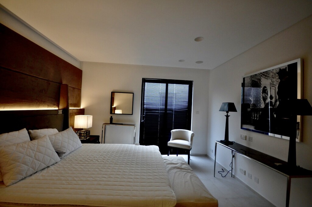 Sliema Seafront Apartment's Image 4