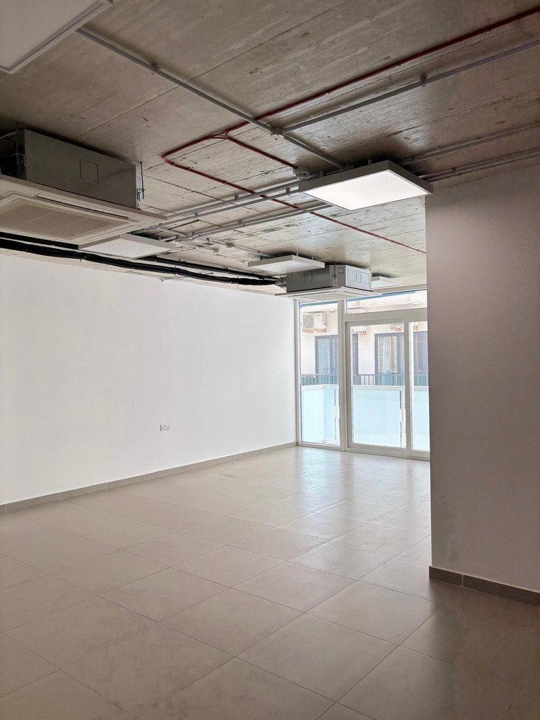 Gzira Commercial Premises's Image 2