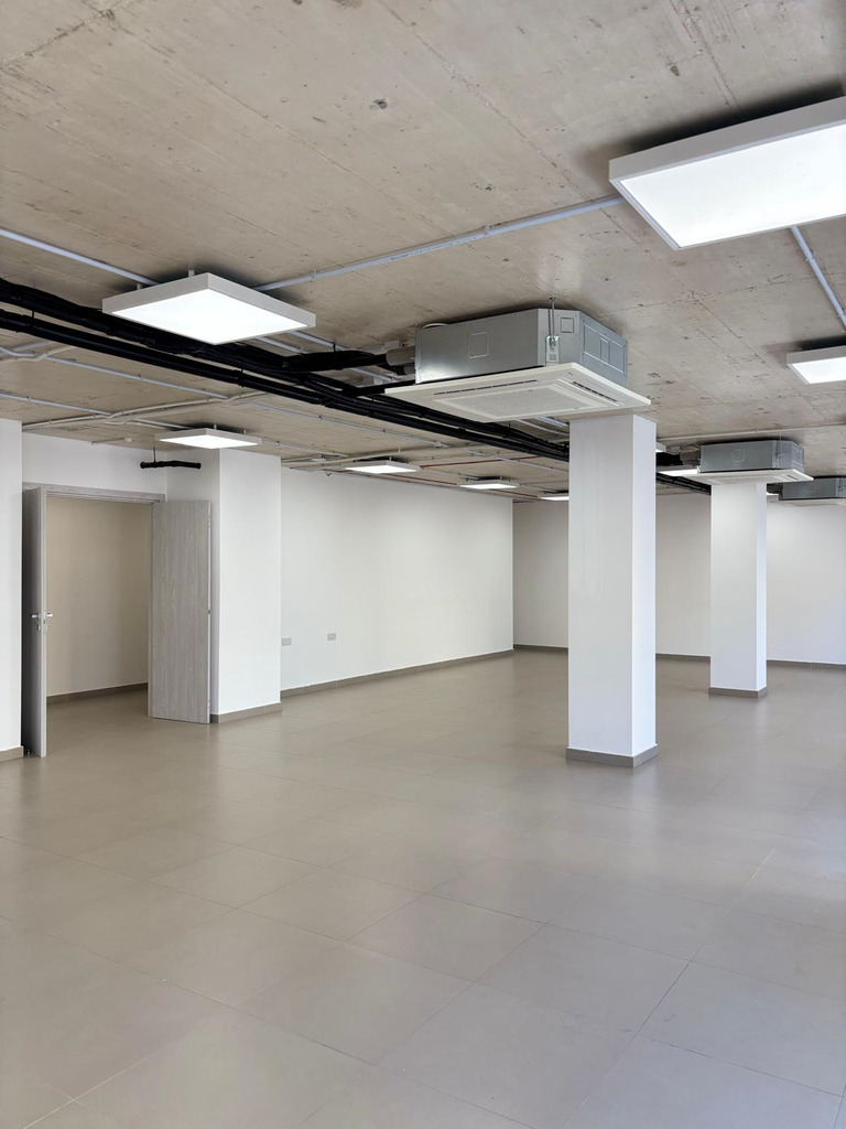Gzira Commercial Premises's Image 3