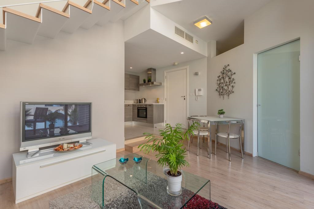Portomaso Furnished Duplex Apartment's Image 7