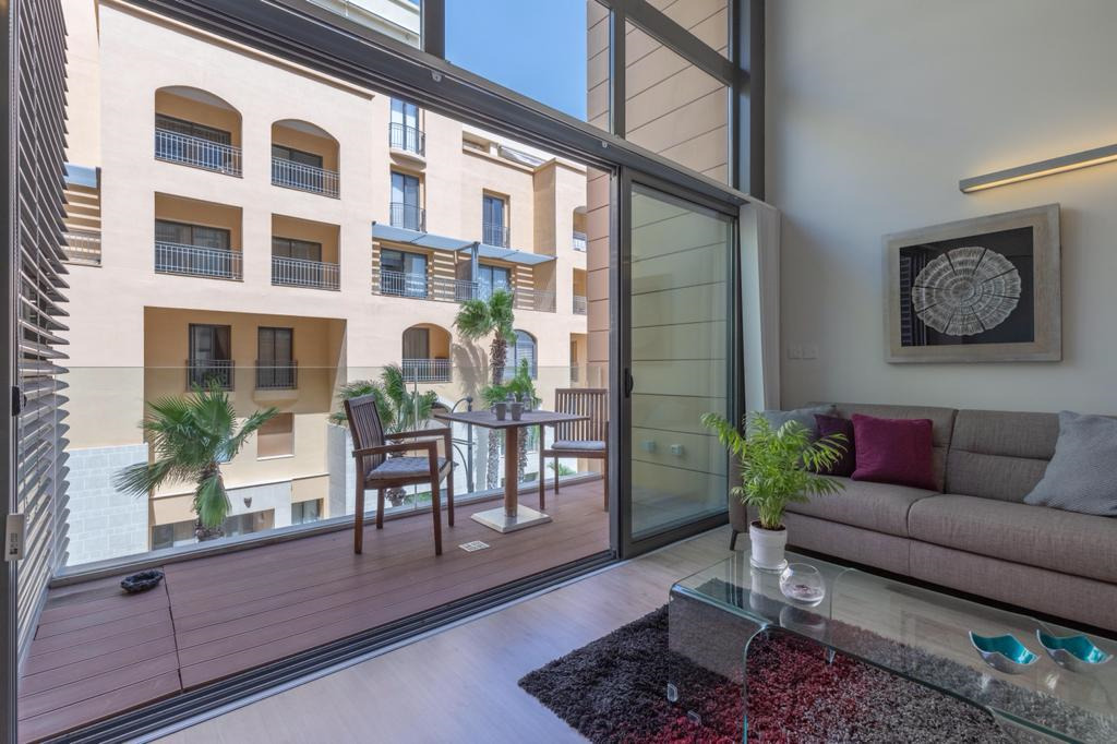 st.julians-prime-location-apartment-to-let-christies-malta