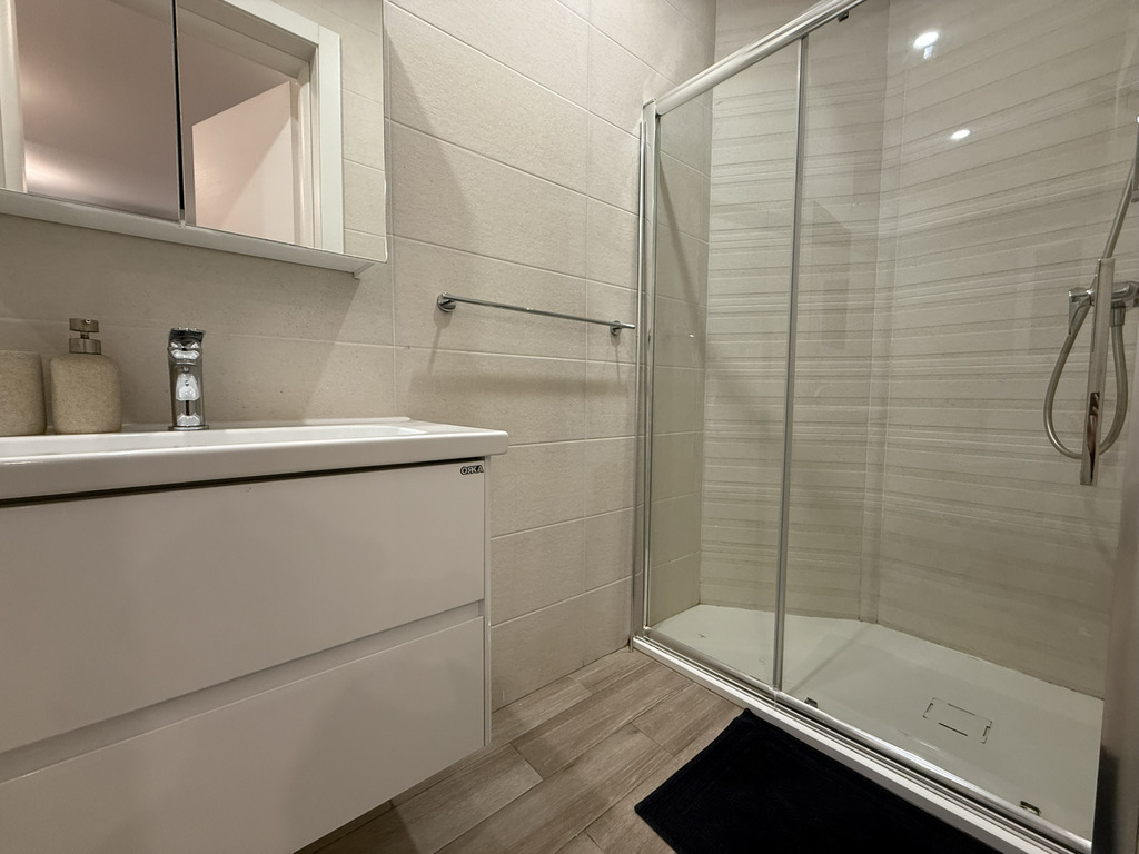 St Julians Furnished Apartment's Image 6