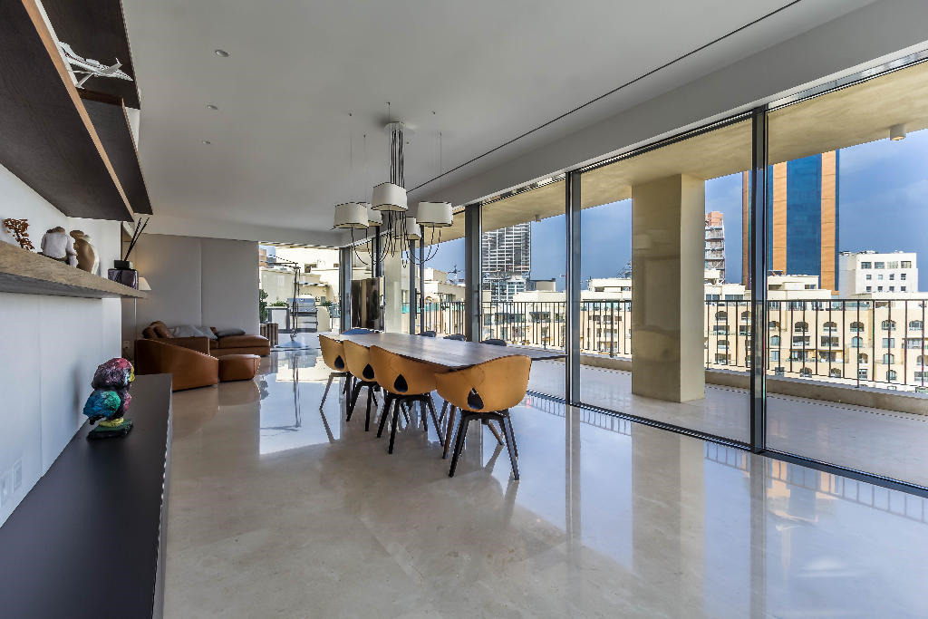 Portomaso Luxurious Finish Penthouse's Image 3