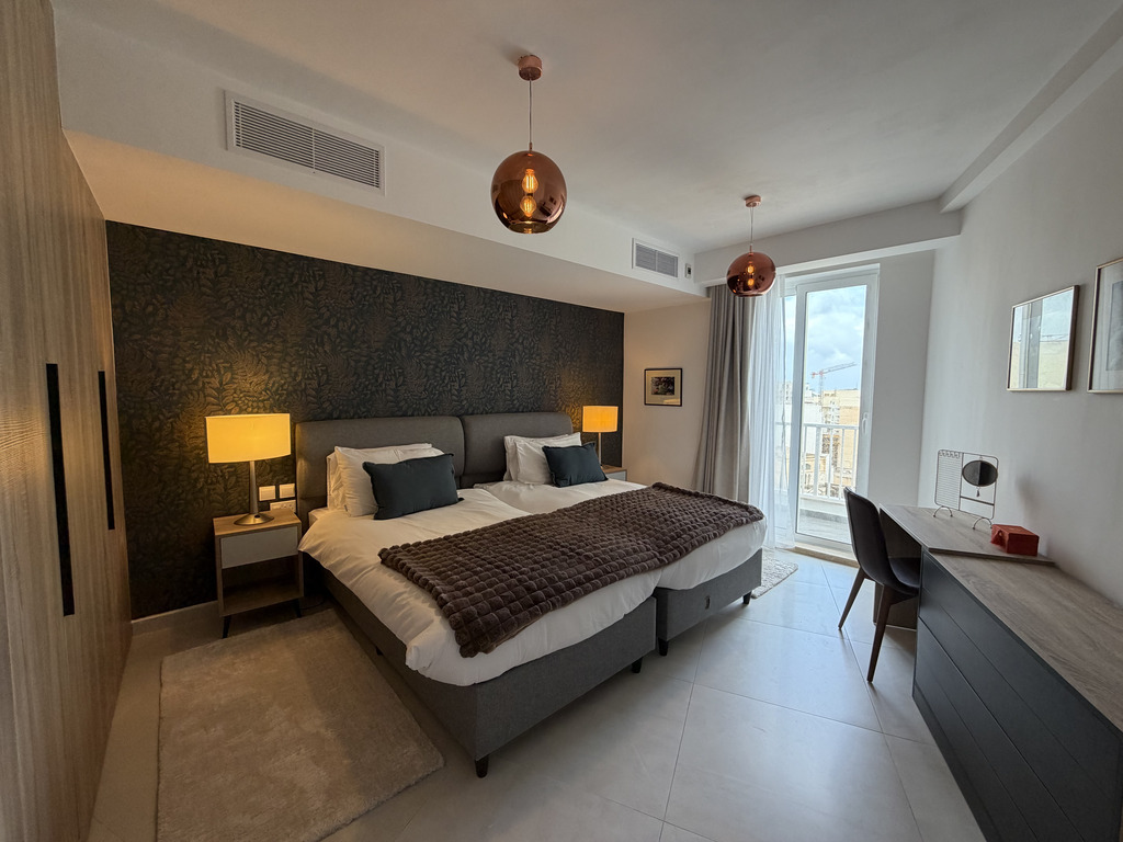Sliema Furnished Apartment's Image 7