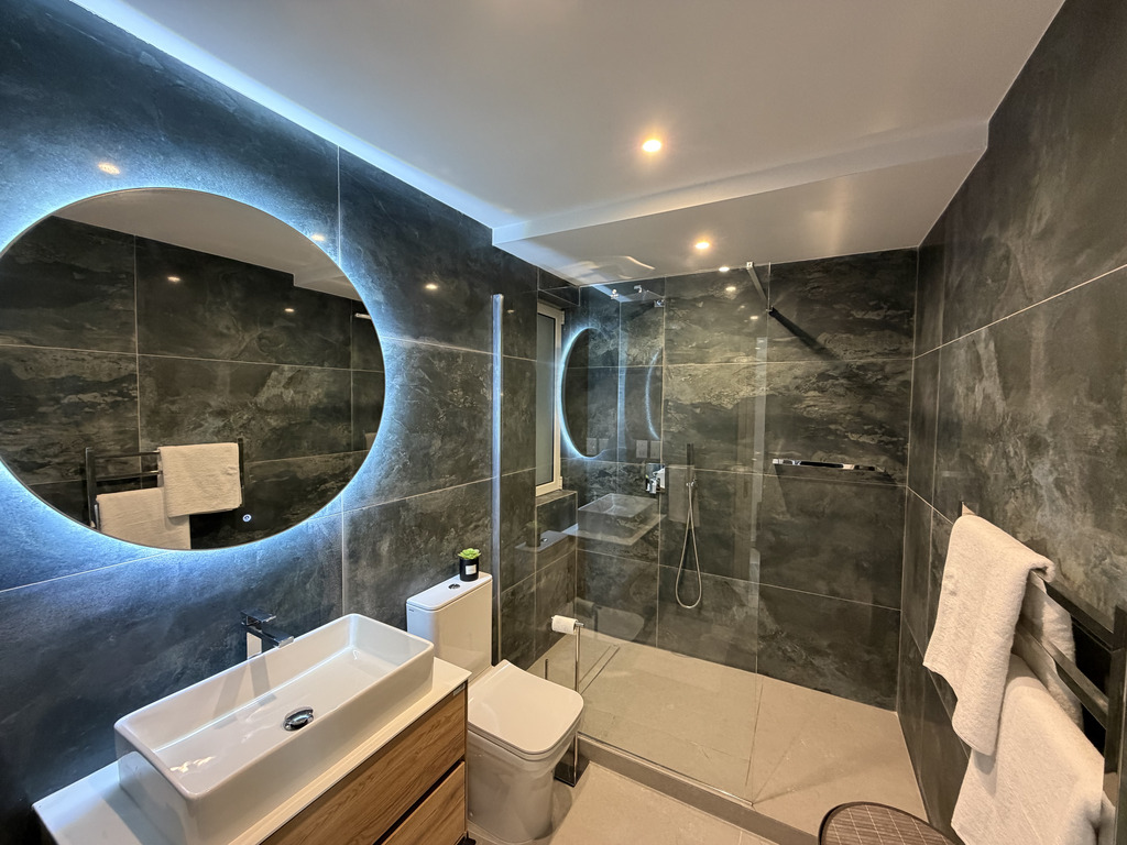 Sliema Furnished Apartment's Image 9