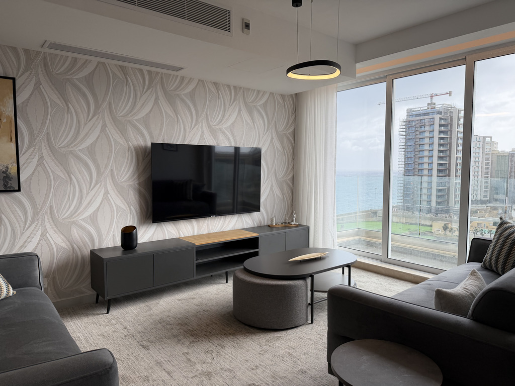 Sliema-prime-location-apartment-to-let-christies-malta