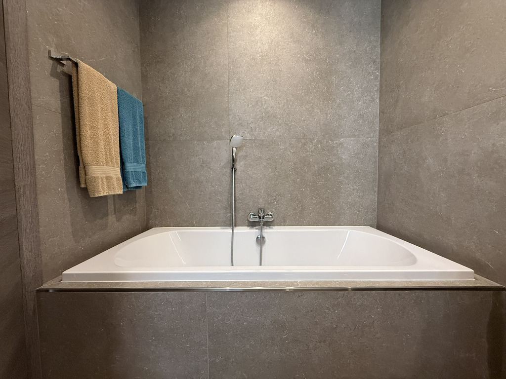 Gharghur Furnished Penthouse's Image 10