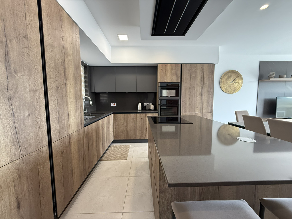 Gharghur Furnished Penthouse's Image 3