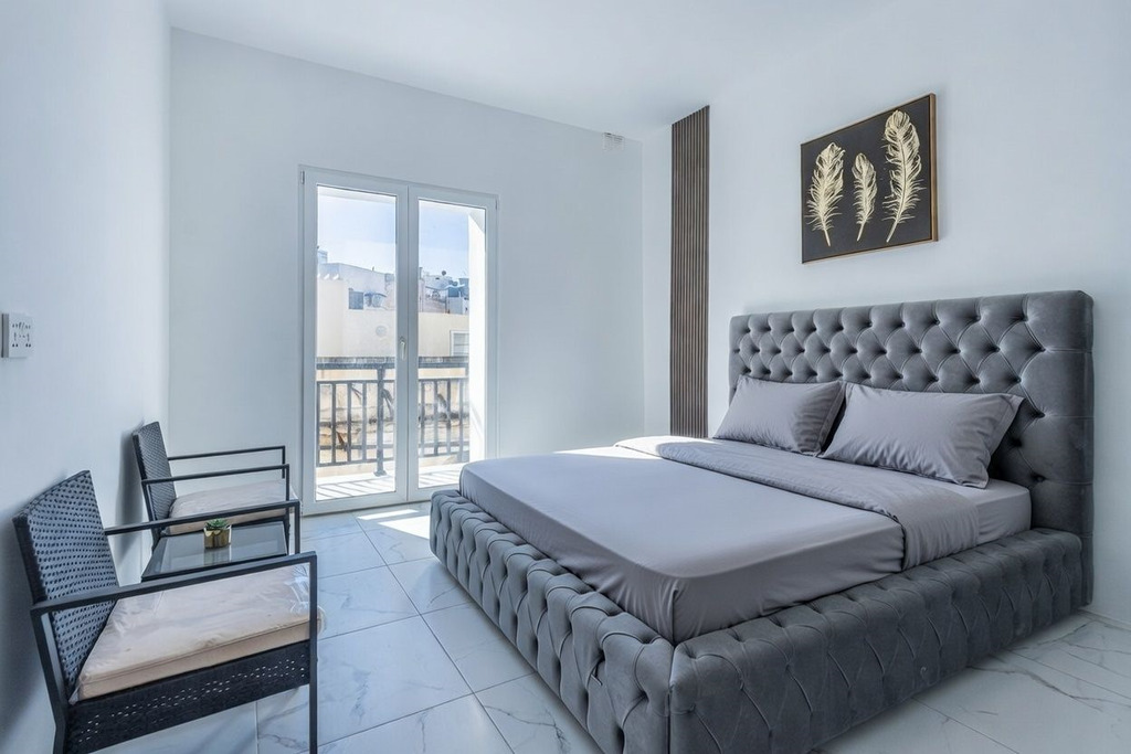 Sliema Furnished Town House's Image 8