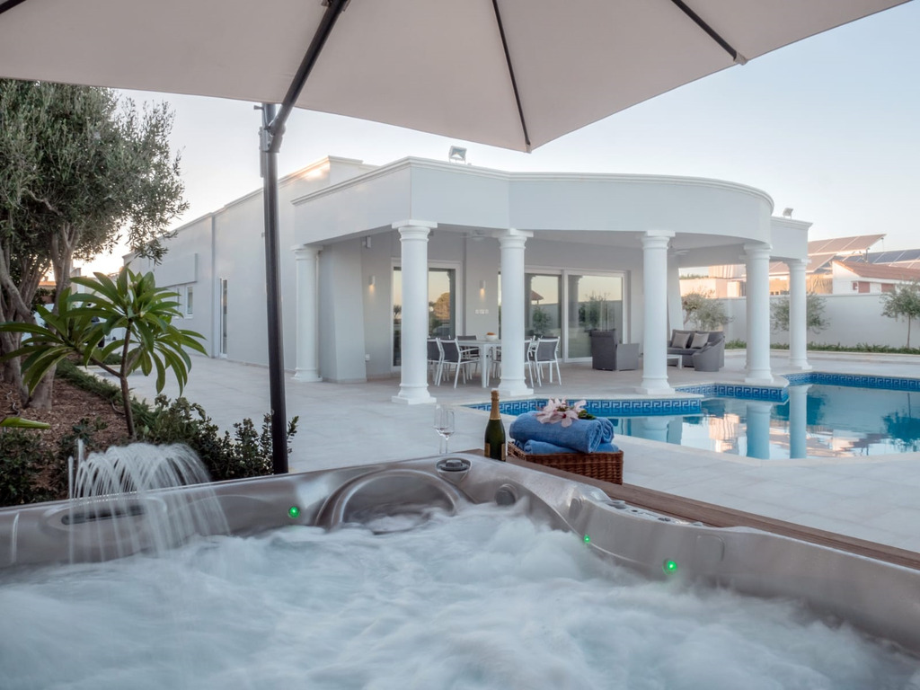 Mellieha-property-with-pool-christies-malta