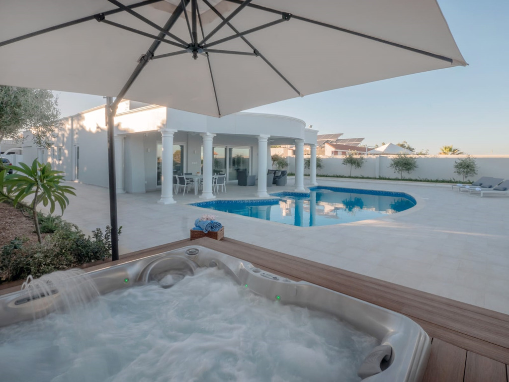 Mellieha-villa-with-jacuzzi-christies-malta