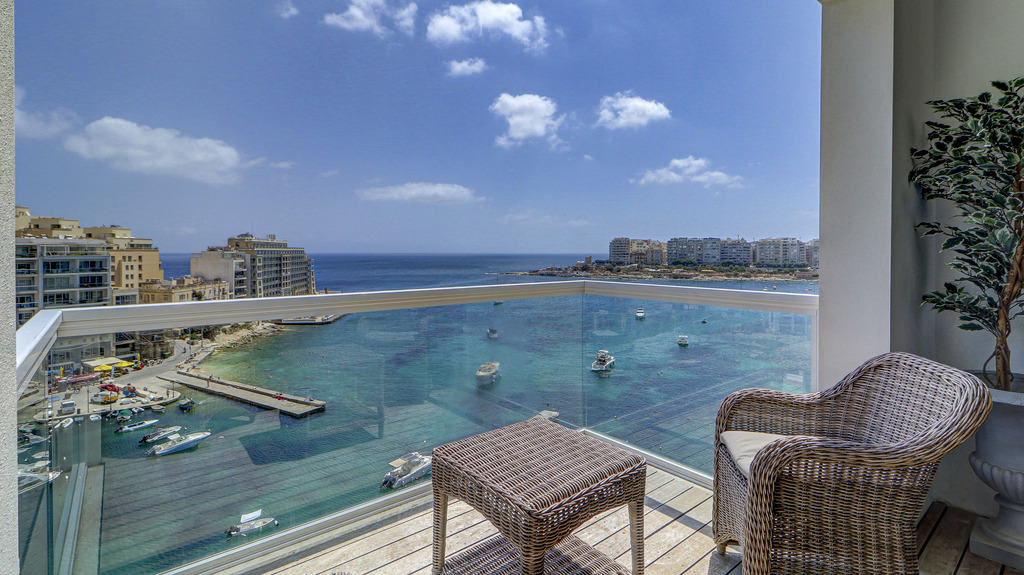 St Julians Seafront Duplex Penthouse's Image 18