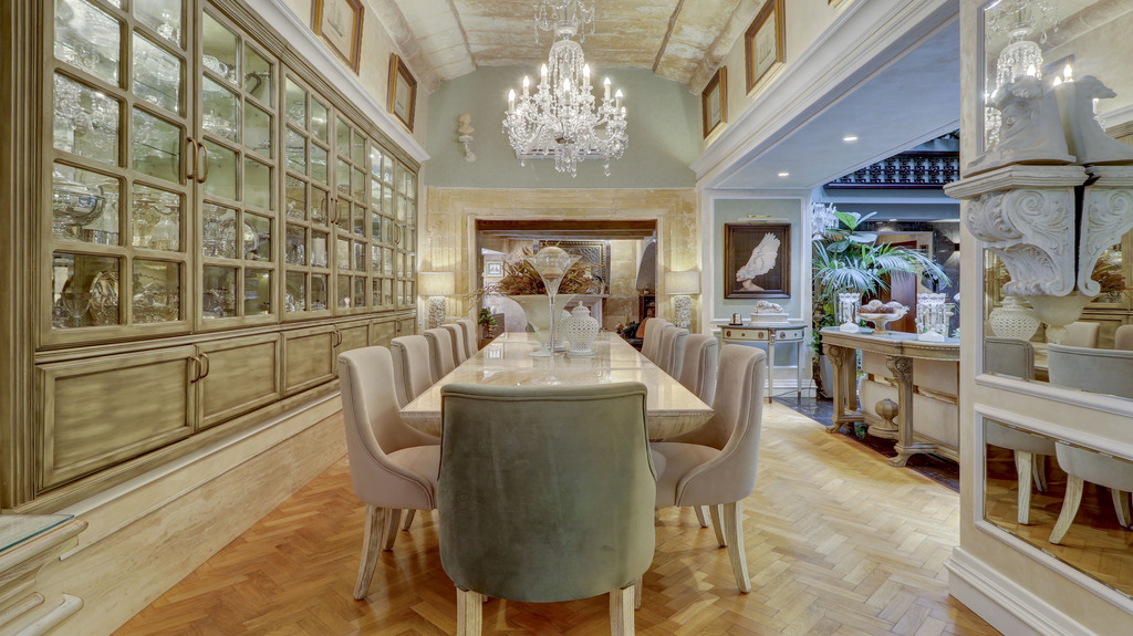 Birkirkara Furnished House of Character's Image 5