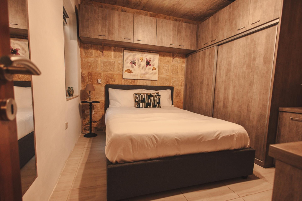 Valletta Furnished Apartment's Image 7