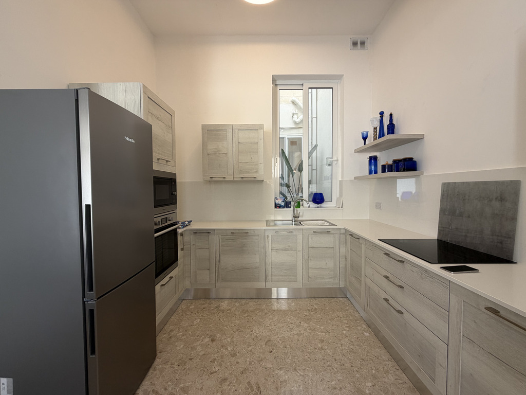 Sliema-rent-in-malta-christies-malta