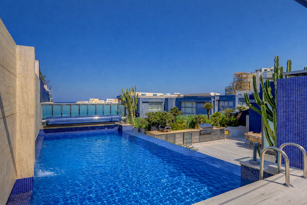 Sliema Sky Villa's Image 24