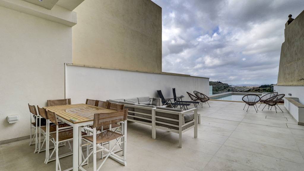Madliena Furnished Semi-detached Villa's Image 6