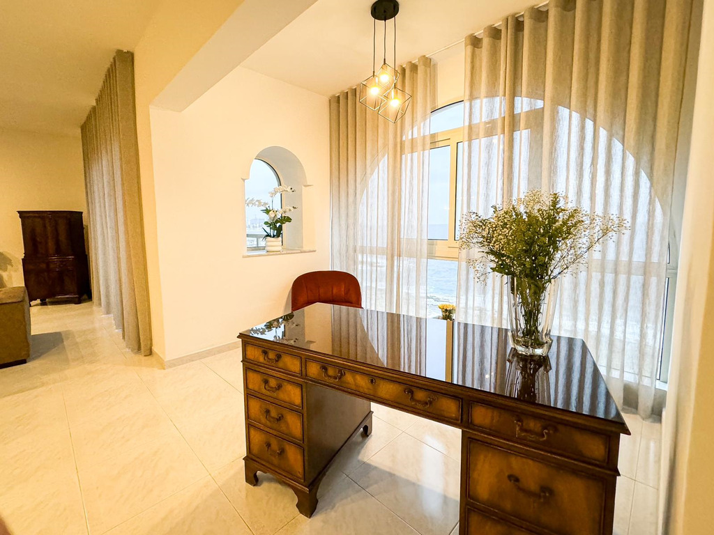 furnished-apartment-to-let-christies-malta