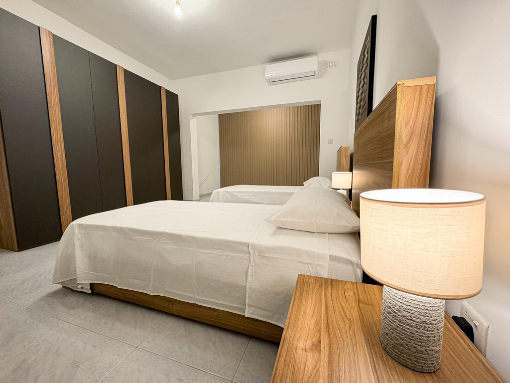 Sliema Seafront Apartment's Image 15