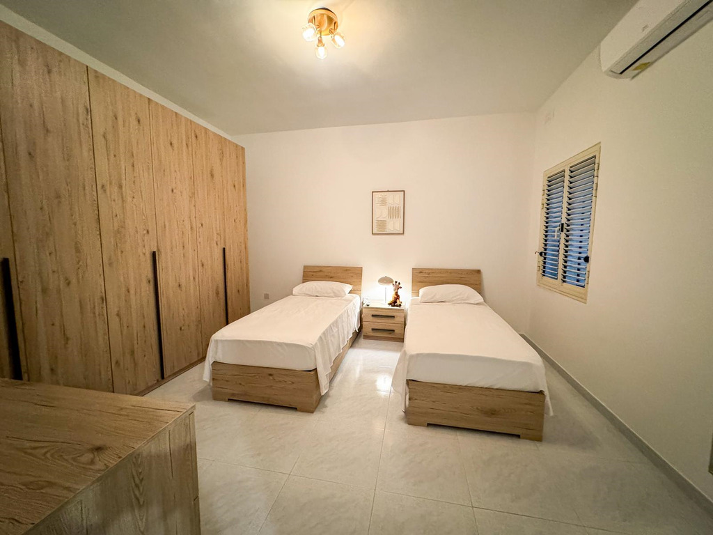 Sliema Seafront Apartment's Image 16