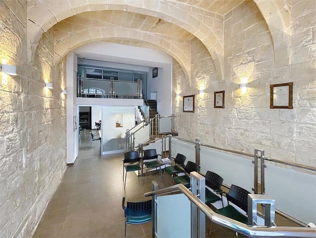 Naxxar-office-space-to-let-christies-malta