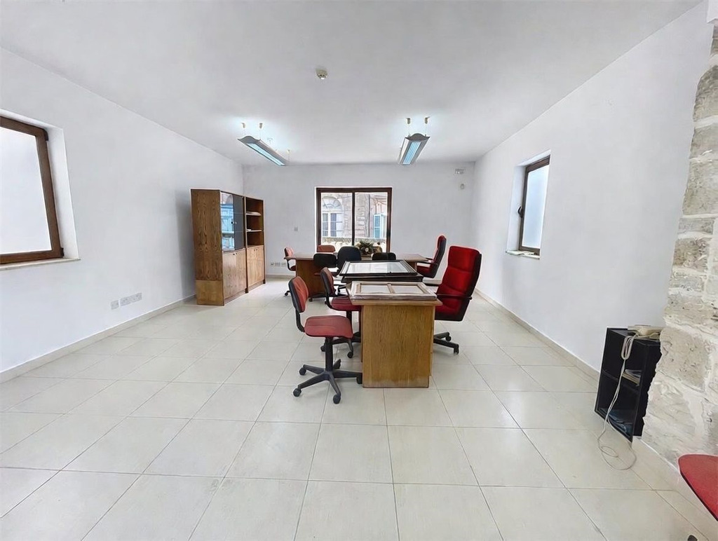 Naxxar-office-to-rent-christies-malta