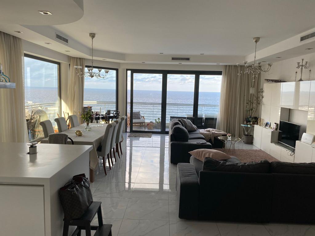Sliema-property-with-views-christies-malta