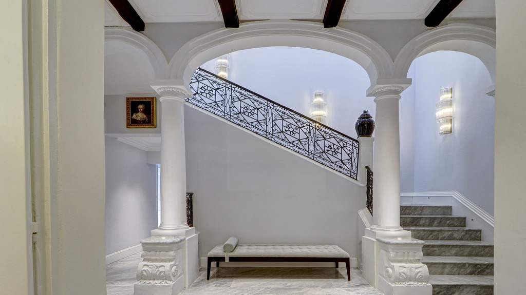 High-end-townhouse-for-sale-christies-malta