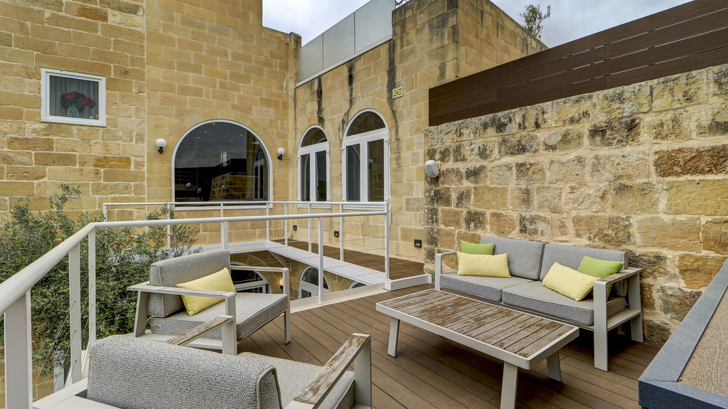 Qrendi Furnished House of Character's Image 38