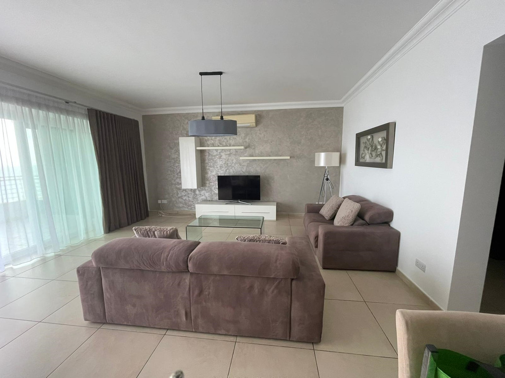 Fort-cambridge-furnished-apartment-christies-malta