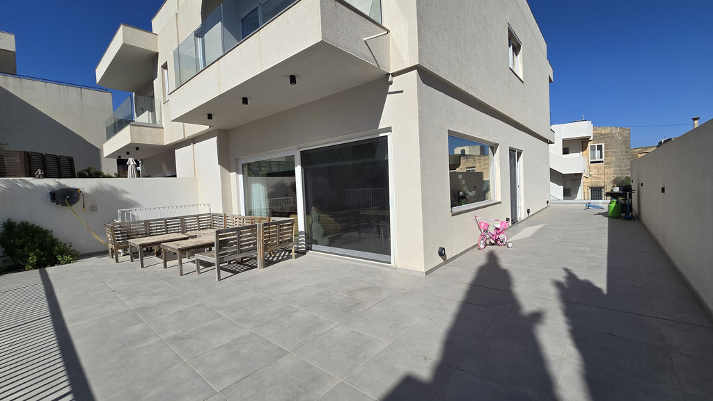 San Pawl tat-Targa Semi-detached Villa's Image 3