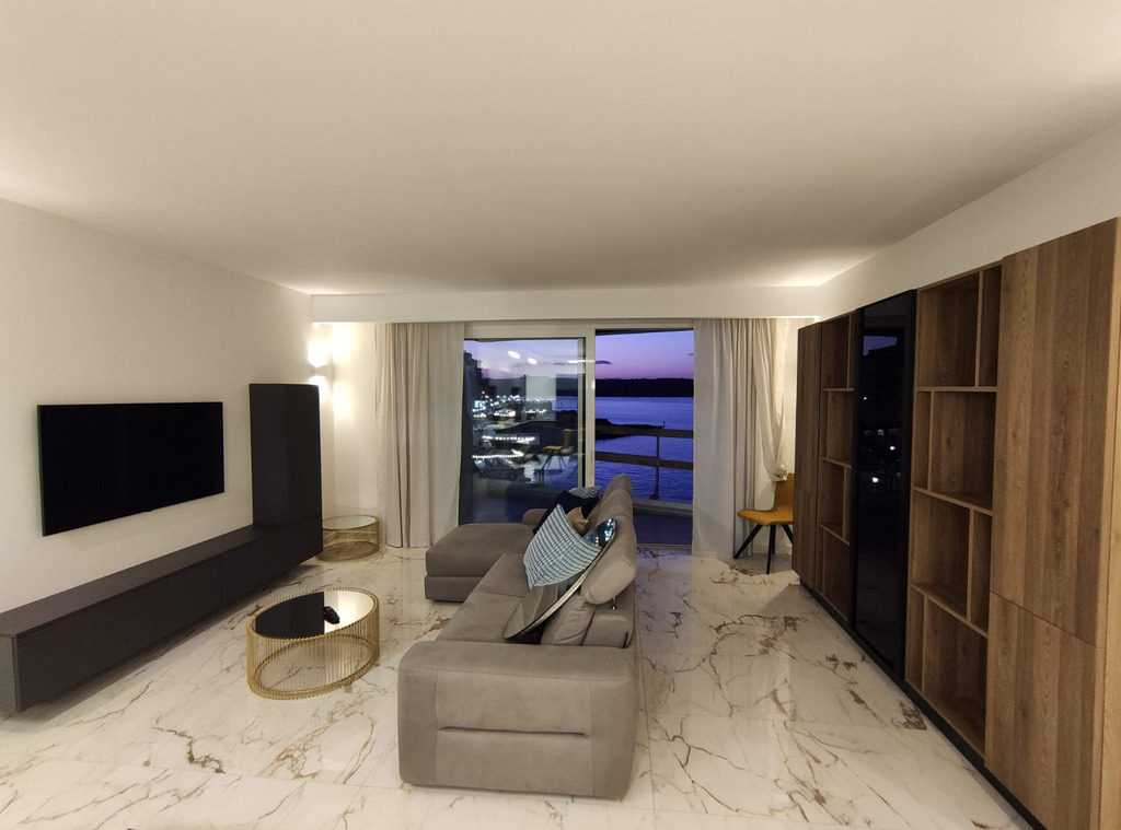 Bugibba-prime-location-apartment-christies-malta