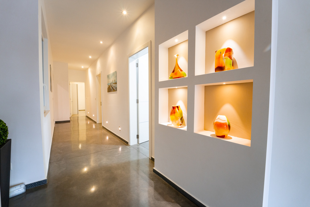 Ta' Xbiex Furnished Apartment's Image 11