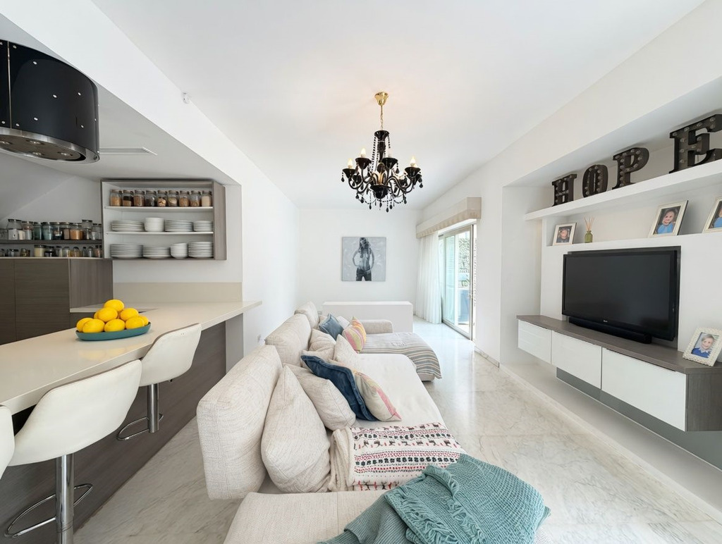 Tigne-point-long-term-rental-christies-malta