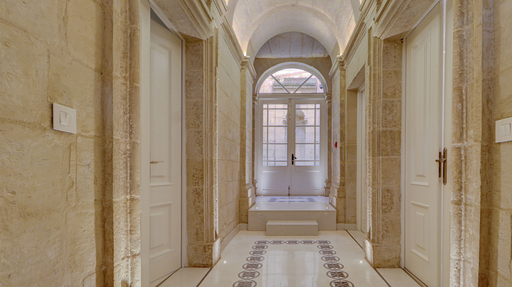 Valletta-purchase-property-christies-malta