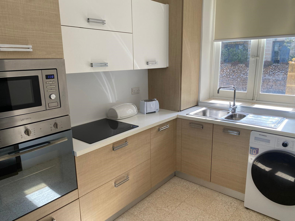 Wardija-townhouse-to-let-christies-malta