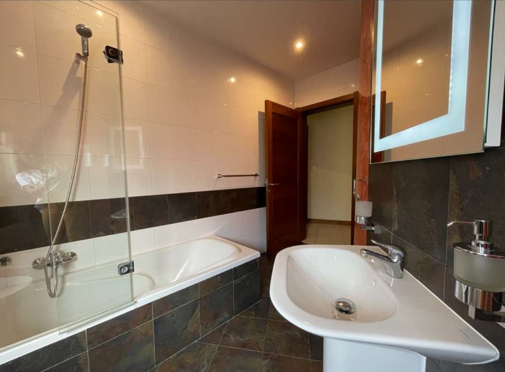 Attard Furnished Semi-detached Villa's Image 9