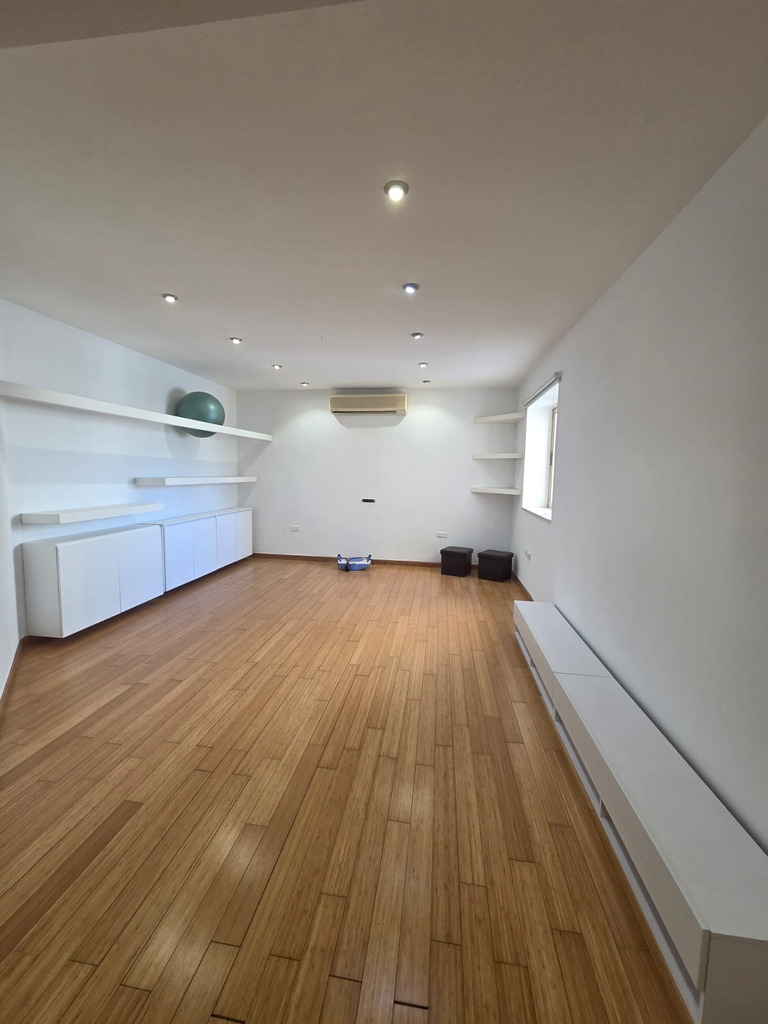 St Julians Furnished Maisonette's Image 5