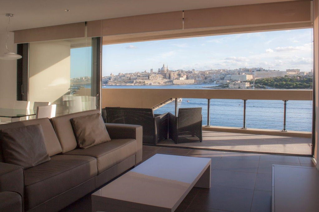 Sliema-apartment-with-view-christies-malta