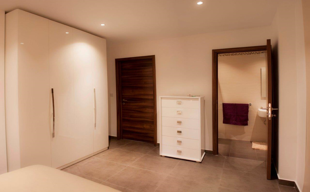 Sliema Seafront Apartment's Image 5