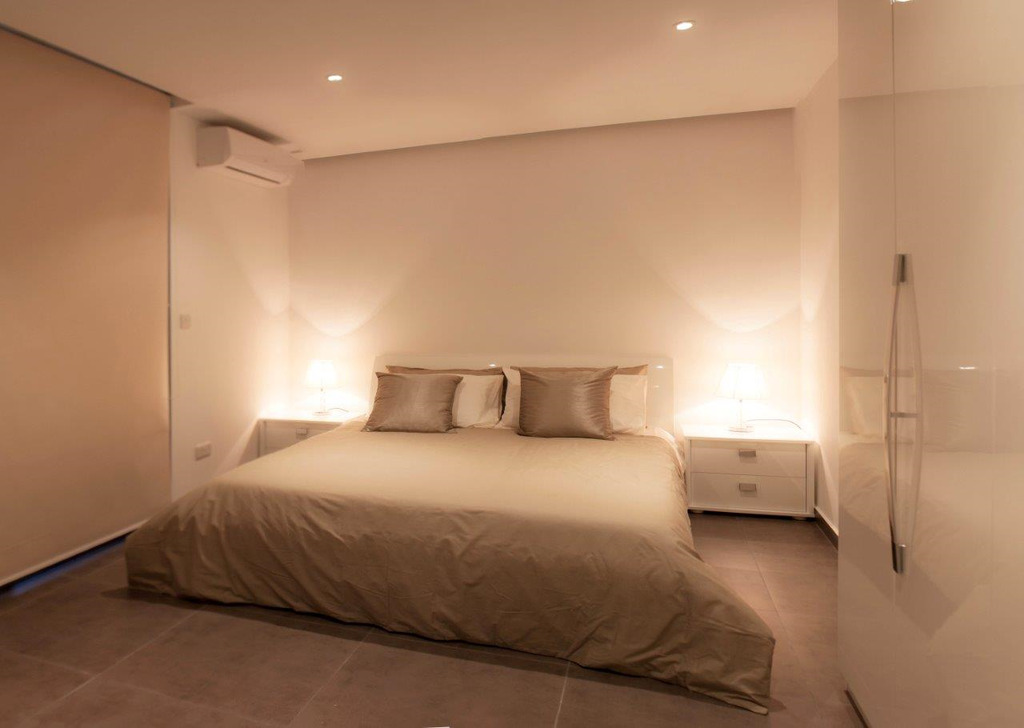 Sliema Seafront Apartment's Image 3