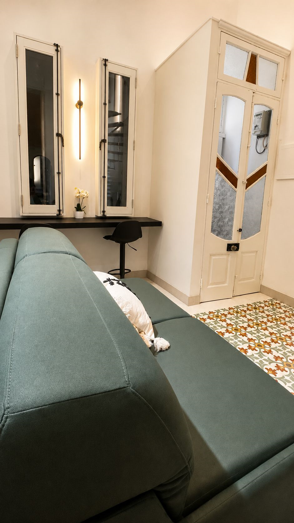 Sliema Furnished Duplex Maisonette's Image 3
