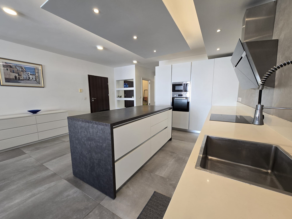Swieqi Furnished Apartment's Image 5