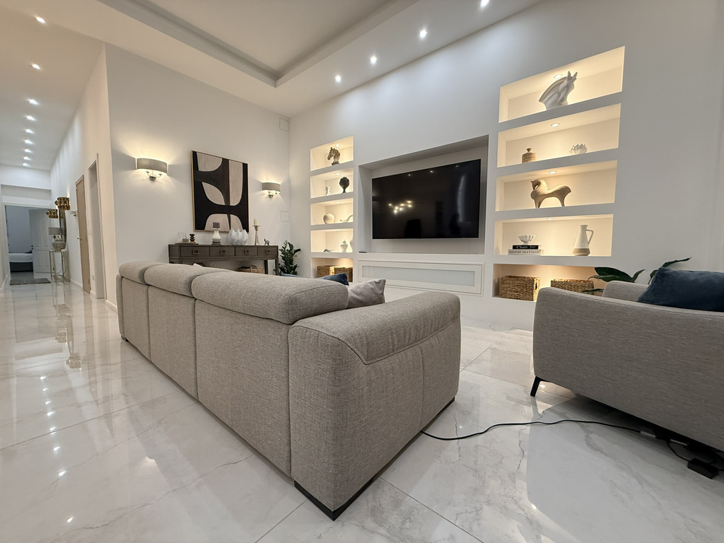 Furnished-apartment-to-let-christies-malta