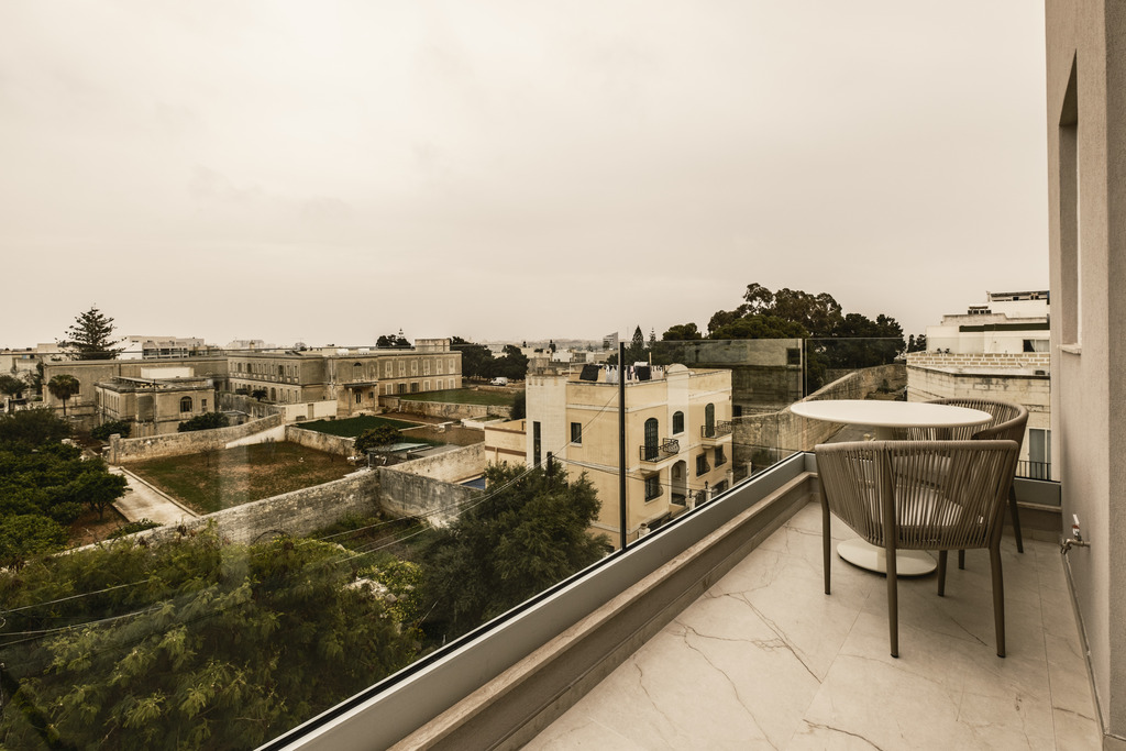 Kappara-apartment-to-let-christies-malta